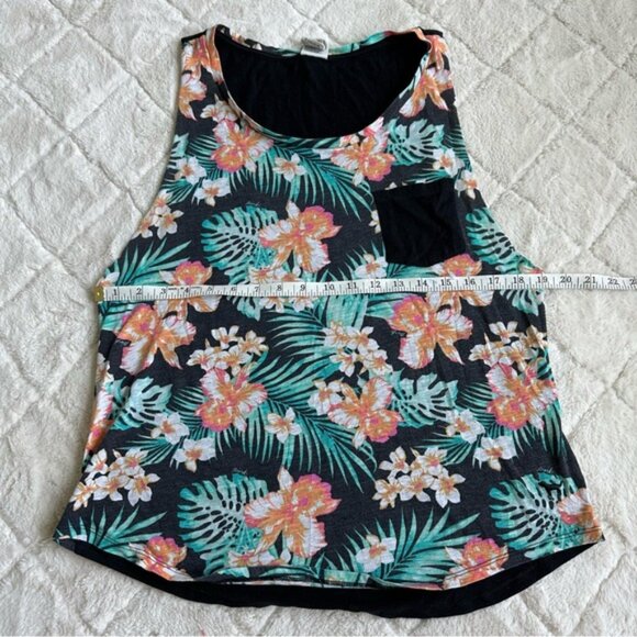 Victoria's Secret PINK | Black & Green Tropical Muscle Tee | Size Large - Picture 7 of 8